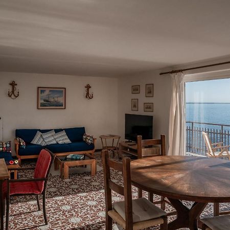 Be Your Home - Appartamento 4 Camere Sul Mare Scesa Al Mare Privata Santa Marinella Bagian luar foto