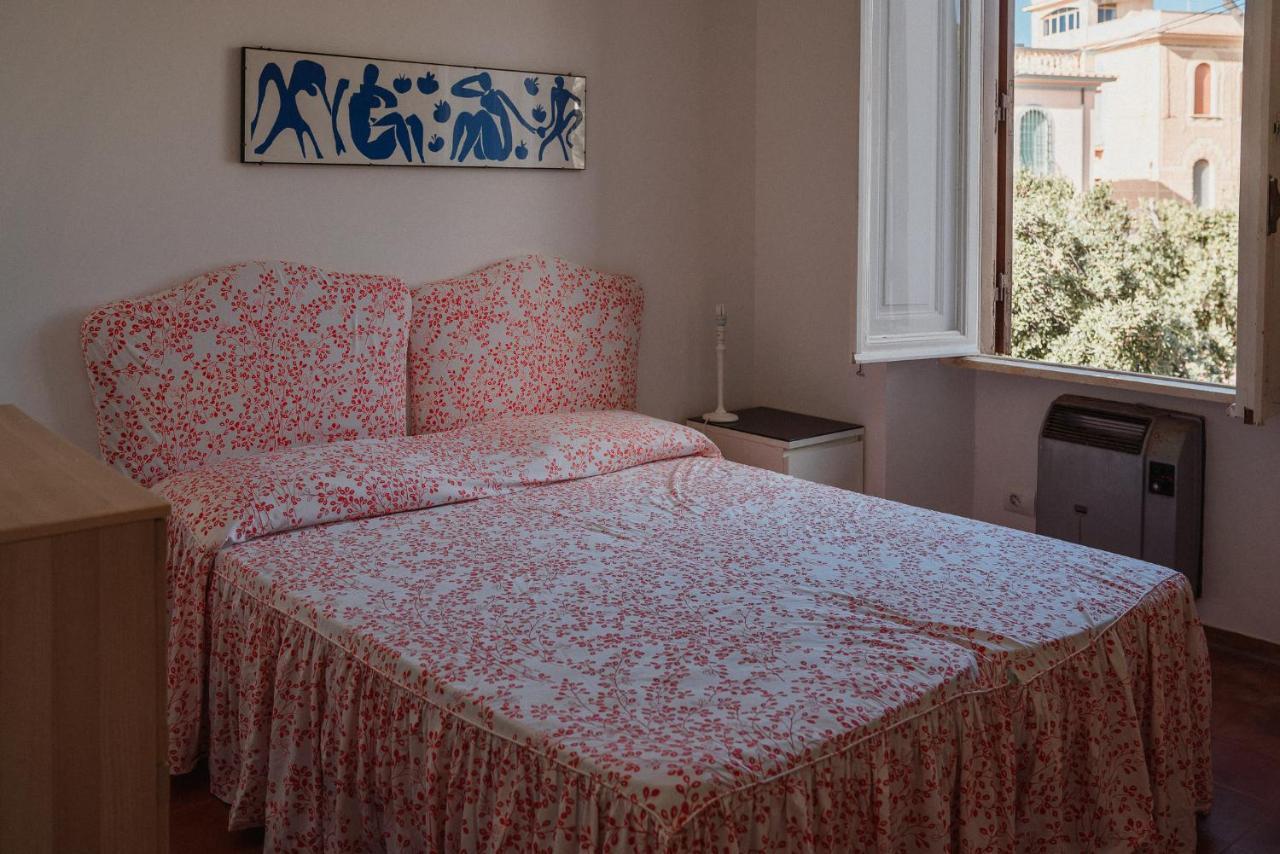 Be Your Home - Appartamento 4 Camere Sul Mare Scesa Al Mare Privata Santa Marinella Bagian luar foto
