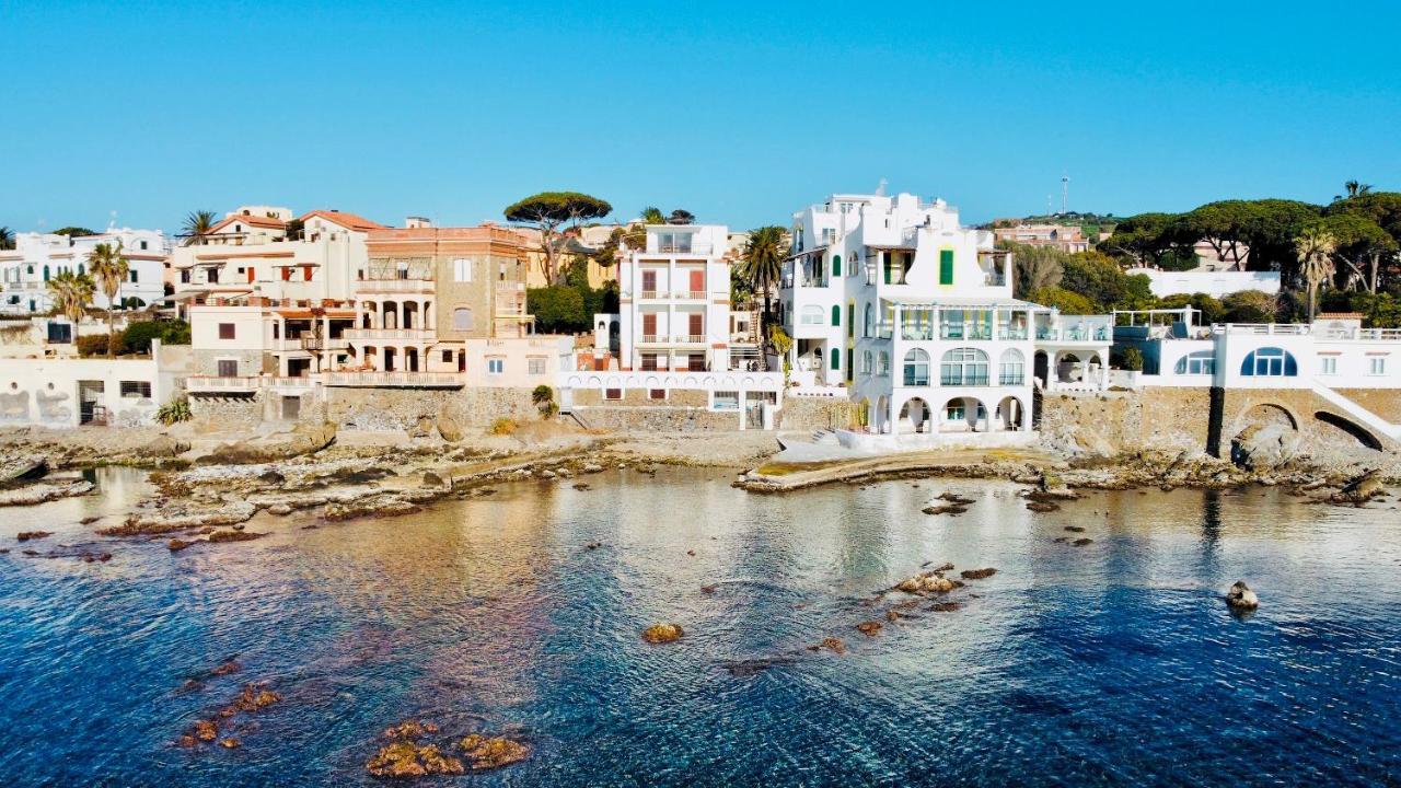 Be Your Home - Appartamento 4 Camere Sul Mare Scesa Al Mare Privata Santa Marinella Bagian luar foto