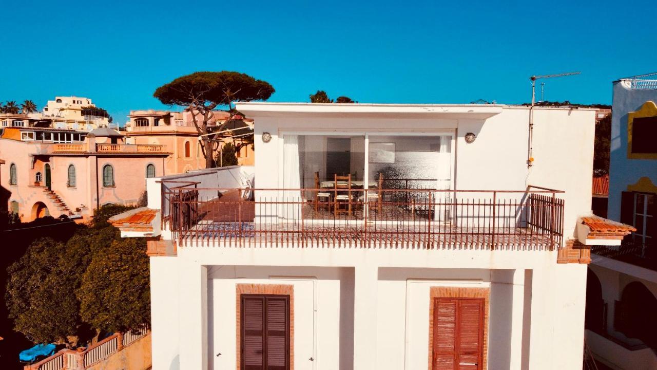 Be Your Home - Appartamento 4 Camere Sul Mare Scesa Al Mare Privata Santa Marinella Bagian luar foto