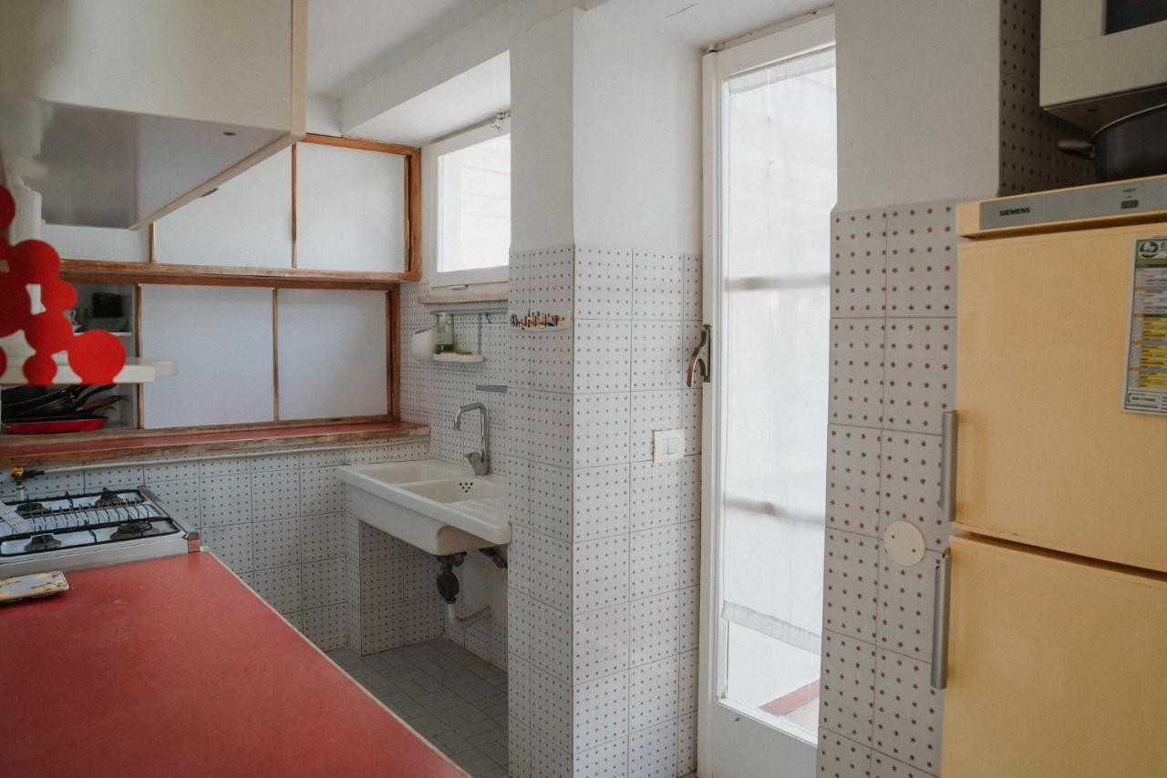 Be Your Home - Appartamento 4 Camere Sul Mare Scesa Al Mare Privata Santa Marinella Bagian luar foto