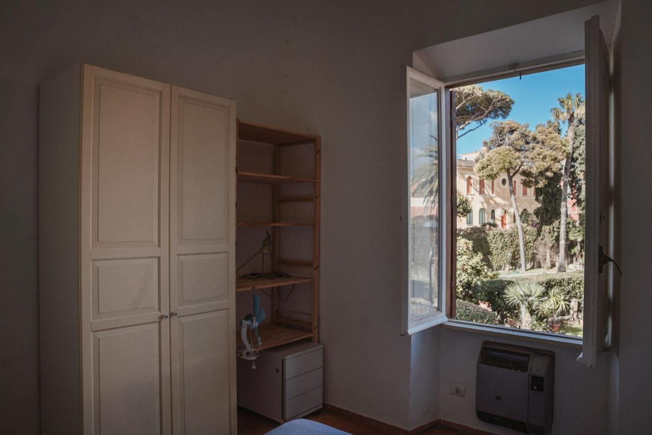 Be Your Home - Appartamento 4 Camere Sul Mare Scesa Al Mare Privata Santa Marinella Bagian luar foto