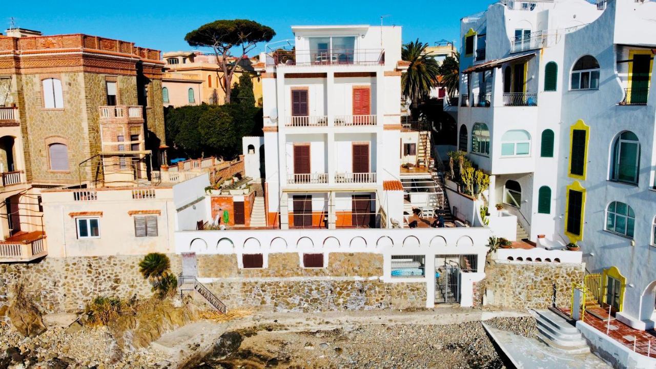 Be Your Home - Appartamento 4 Camere Sul Mare Scesa Al Mare Privata Santa Marinella Bagian luar foto