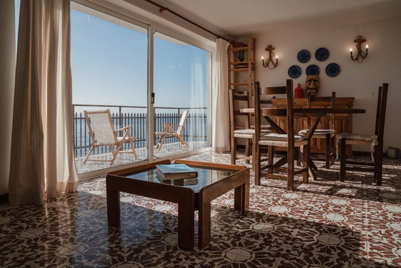 Be Your Home - Appartamento 4 Camere Sul Mare Scesa Al Mare Privata Santa Marinella Bagian luar foto