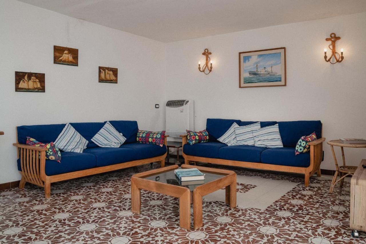 Be Your Home - Appartamento 4 Camere Sul Mare Scesa Al Mare Privata Santa Marinella Bagian luar foto
